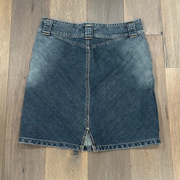 GAP Denim Skirt Size 10 EUC - Picture 2 of 4